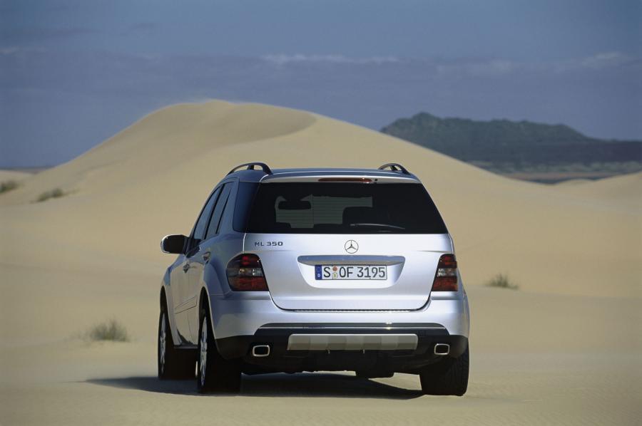  Mercedes-Benz ML-Class 2006 года  (фото 272 из 400)